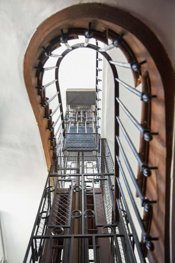 Bed & Breakfast Chateau De La Grand'maison